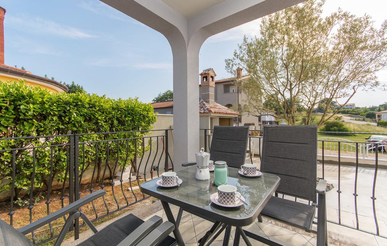 Silver Holiday House Vrvari Экстерьер фото